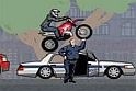 Városi terepen száguldozhatsz a motoros játékok legfrissebb darabjában. Megkérünk ebben az online játékban ne kíméld az autókat, mivel ez egyszerre kocsis játék is, ahol ezeket bizony le kell zúzni.