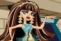 A Monster High játék nem másról fog szólni mint Cleo De Nile-ről,akinek az online játék során el kell készítened a sminkjét. Jaj, elárultuk a meglepetést: ez egy sminkes játék